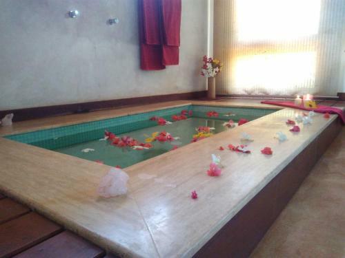 Hostal Hara Chal�s E Spa