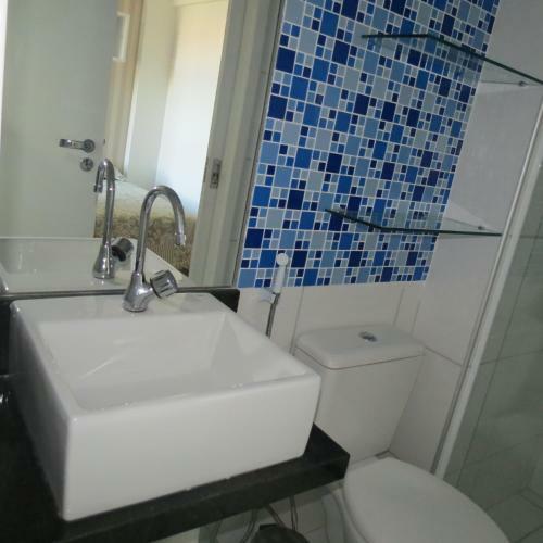 Apartamento Conforto E Lazer No Mediterran�e Residence E Beach Living