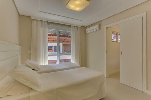 Villas Jurer� Residences