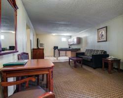 Hotel Quality Inn & Suites