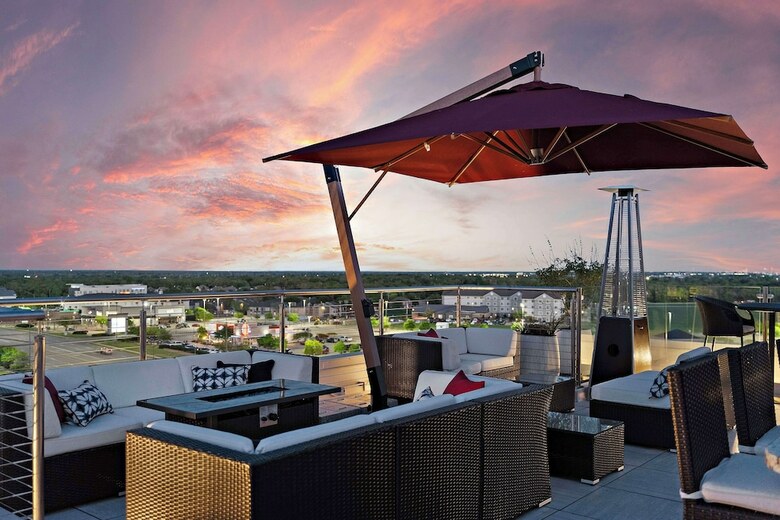 Hotel Hilton College Station & Conference Center