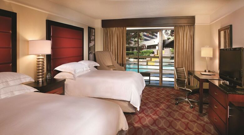 Hotel Hilton College Station & Conference Center
