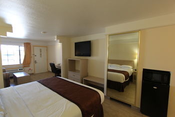 Hotel Americas Best Value Inn & Suites