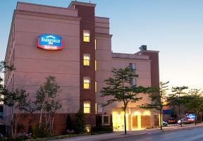 Hotel Fairfield Inn By Marriott Laguardia Flushing