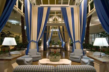 Hotel Royale Palms
