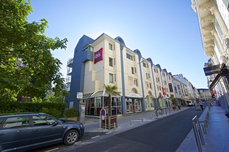 Hotel Ibis Pau Centre
