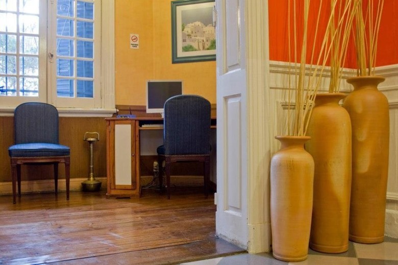 Hotel Vicente Lopez