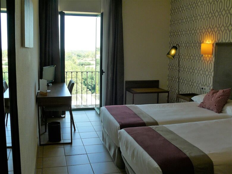 Hotel Oromana