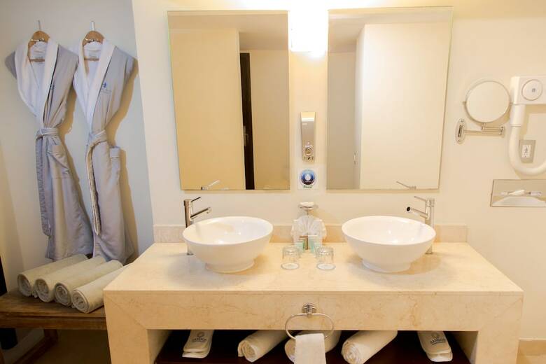 Hotel Sandos Playacar Beach Resort & Spa - All Inclusive