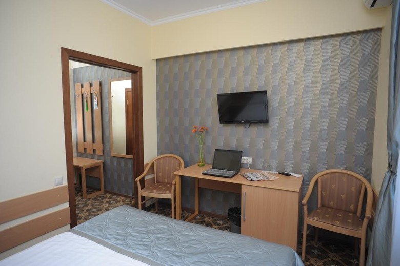Tourist Hotel