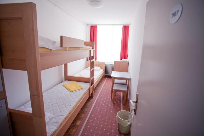 Hostal Zagreb Youth Hostel
