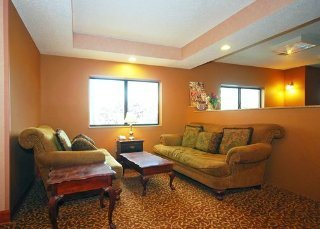 Hotel Quality Inn & Suites