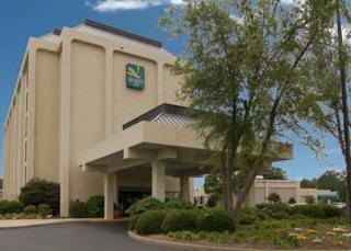 Hotel Quality Inn Convention Center