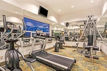 Hotel Comfort Inn & Suites