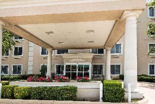 Hotel Quality Inn & Suites