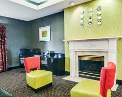 Hotel Comfort Suites Inn At Ridgewood Farm