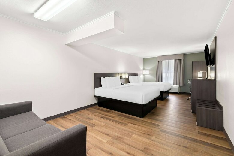 Hotel Comfort Inn