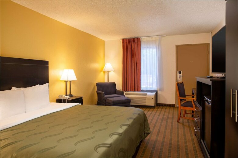 Hotel Quality Inn At Arlington Highlands