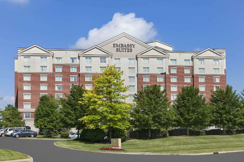 Hotel Embassy Suites Cleveland - Rockside