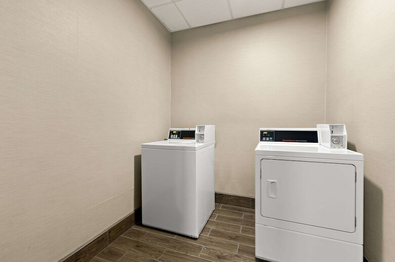 Hotel Comfort Suites Nashville
