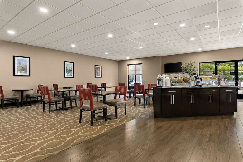 Hotel Comfort Suites Nashville