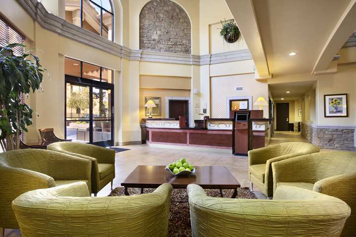Hotel Embassy Suites Tucson - Paloma Village