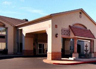 Hotel Quality Inn & Suites