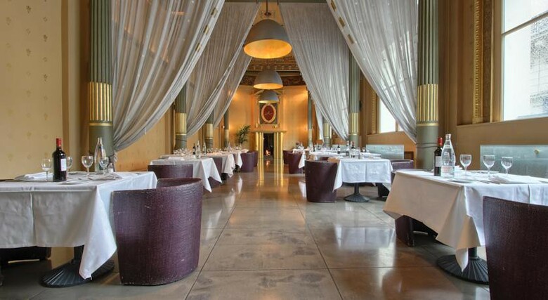 Hotel Normandy
