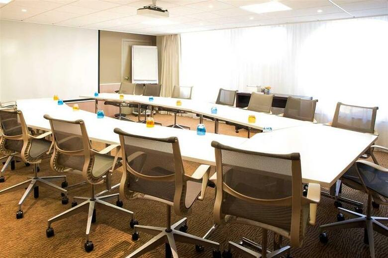 Hotel Novotel Paris La Defense