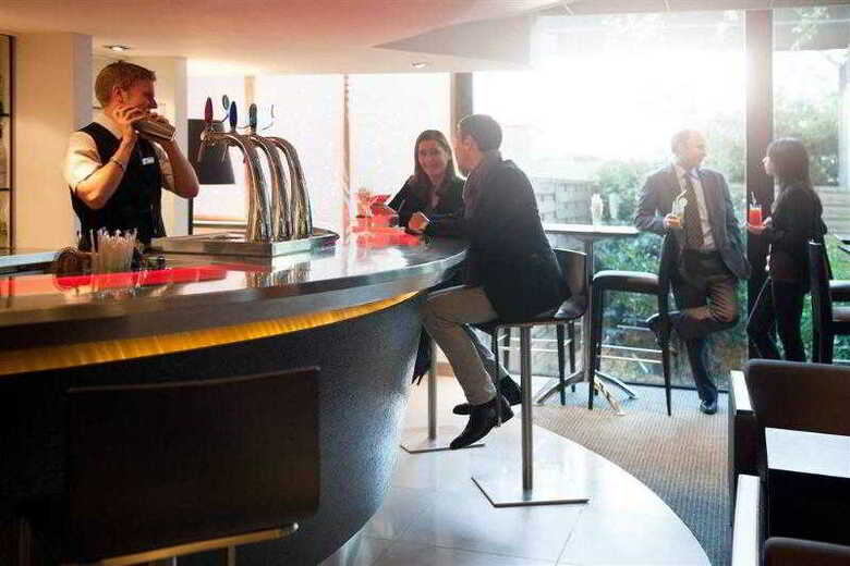 Hotel Novotel Paris La Defense