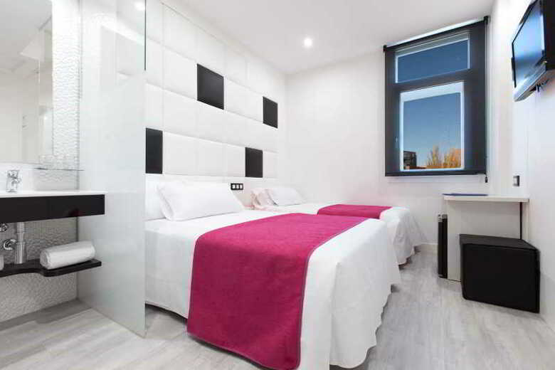 Hotel Avenida De Espa�a