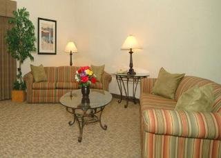 Hotel Sleep Inn & Suites