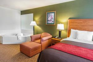 Hotel Comfort Inn & Suites