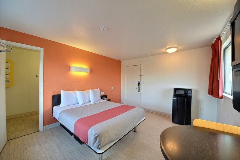 Hotel Motel 6 South Padre Island
