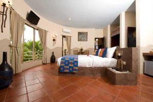 Hotel Mara River Safari Lodge