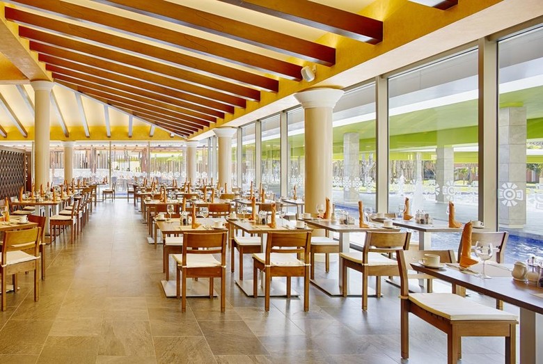 Barcelo Maya Beach Hotel