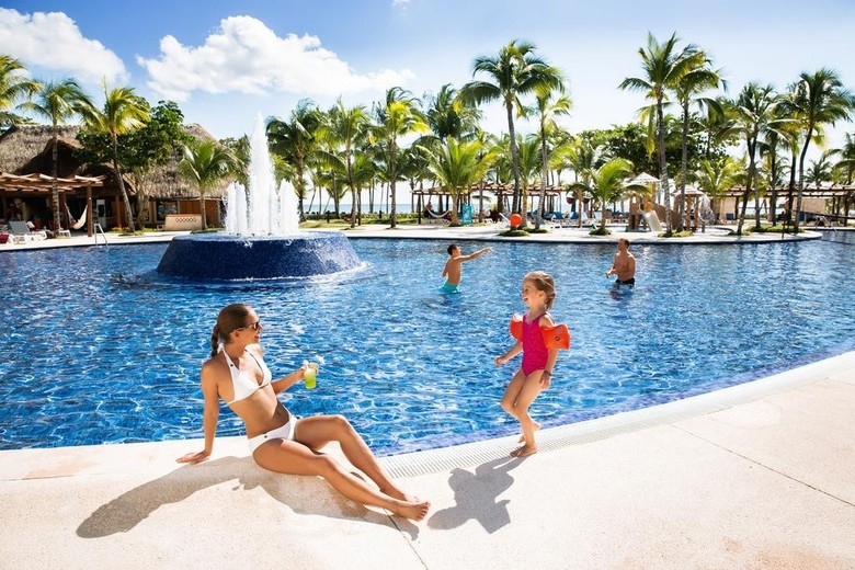 Barcelo Maya Beach Hotel