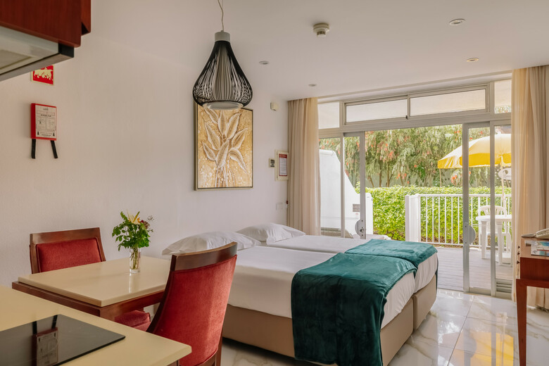 Hotel Muthu Clube Praia Da Oura