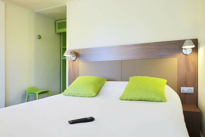Hotel Campanile Fouquieres Les Bethune(.)