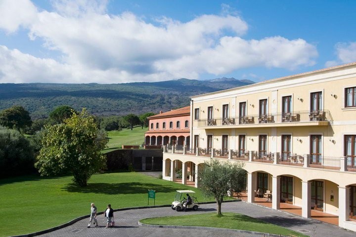 Hotel Etna Golf Resort & Spa
