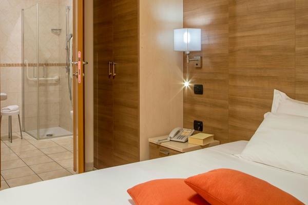 Domidea Hotel