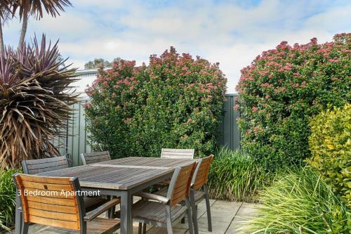 Hotel Best Western Plus Charles Sturt Suites & Apartments