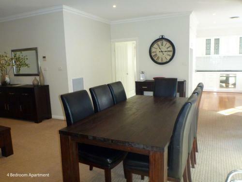 Hotel Best Western Plus Charles Sturt Suites & Apartments