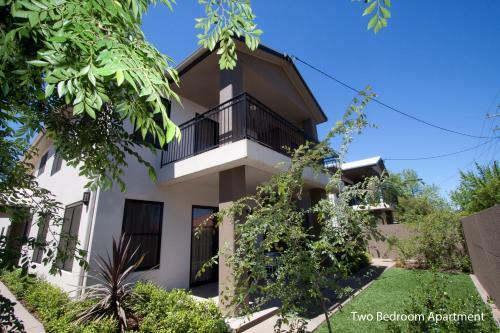Hotel Best Western Plus Charles Sturt Suites & Apartments