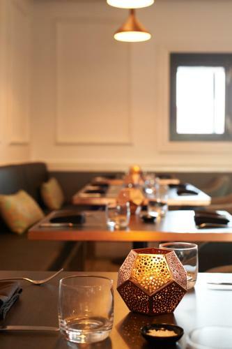Hotel Best Western Plus Charles Sturt Suites & Apartments