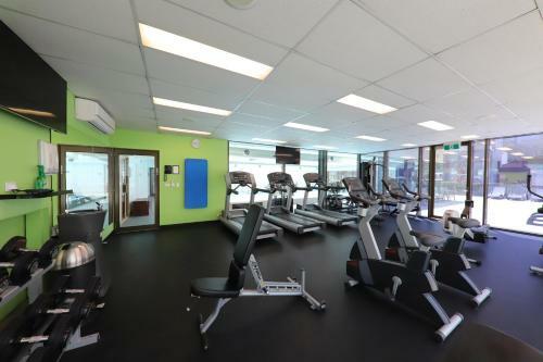 Aparthotel Heart Of Cbd Penthouse Apartment