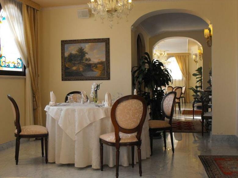Grand Hotel President