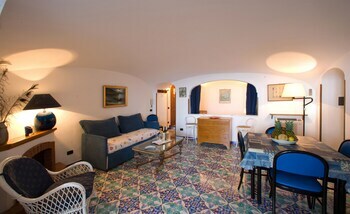 Residencia La Caravella On Positanos Beach