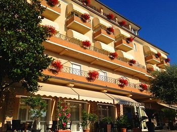 Hotel Pace