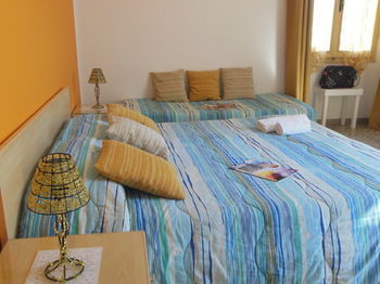 Bed & Breakfast Actinia Accomodation